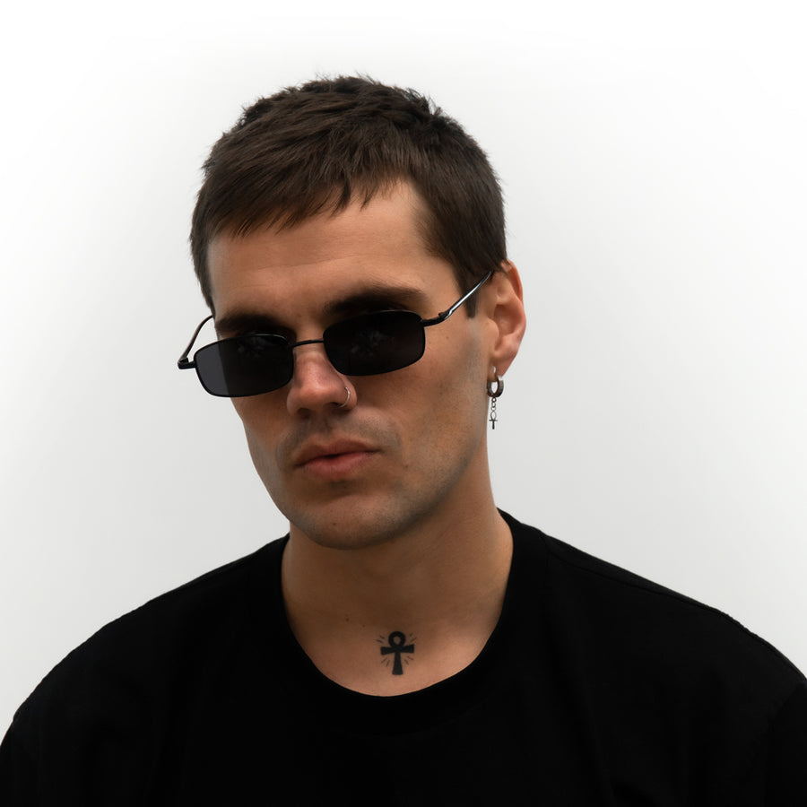 CAPRI - BLACK